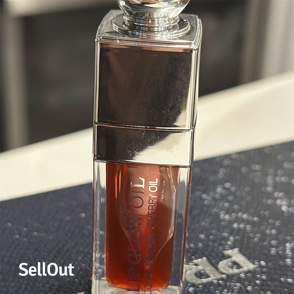 Dior Lip Glow Oil Cherry Moisturizing Glossy Finish Lip Tint